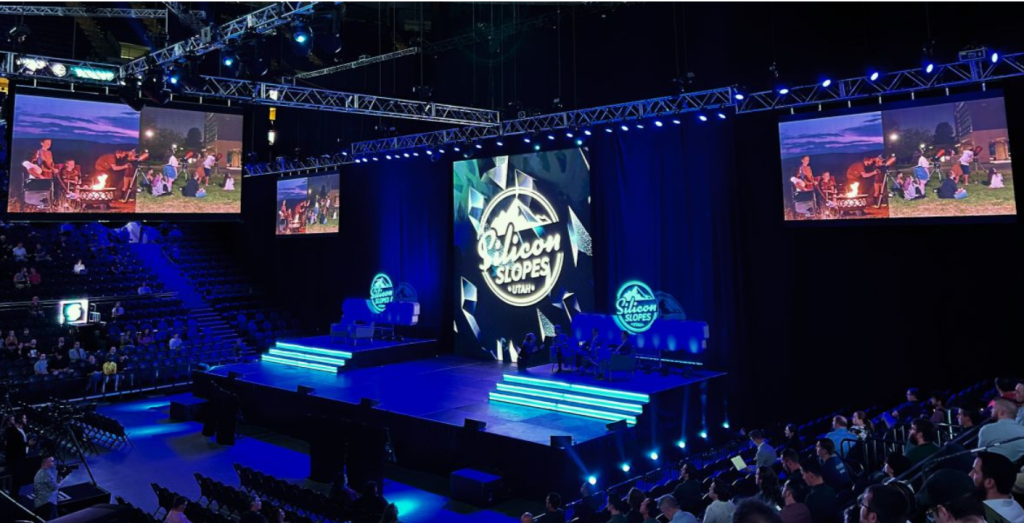 A photo of the main stage at the Silicon Slopes Summit, where keynote speakers and prominent presentations take place
