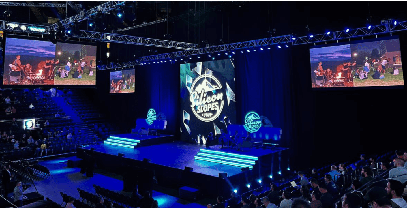 A photo of the main stage at the Silicon Slopes Summit, where keynote speakers and prominent presentations take place